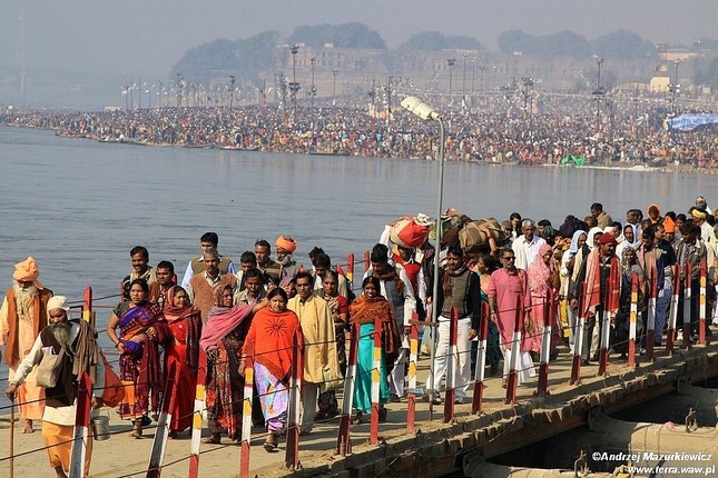 04_Ganges_swieta_Kumbh Mela w Haridwarze